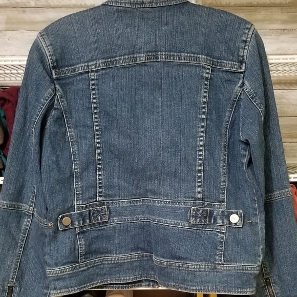 Jean Jacket - Picture 3 of 5